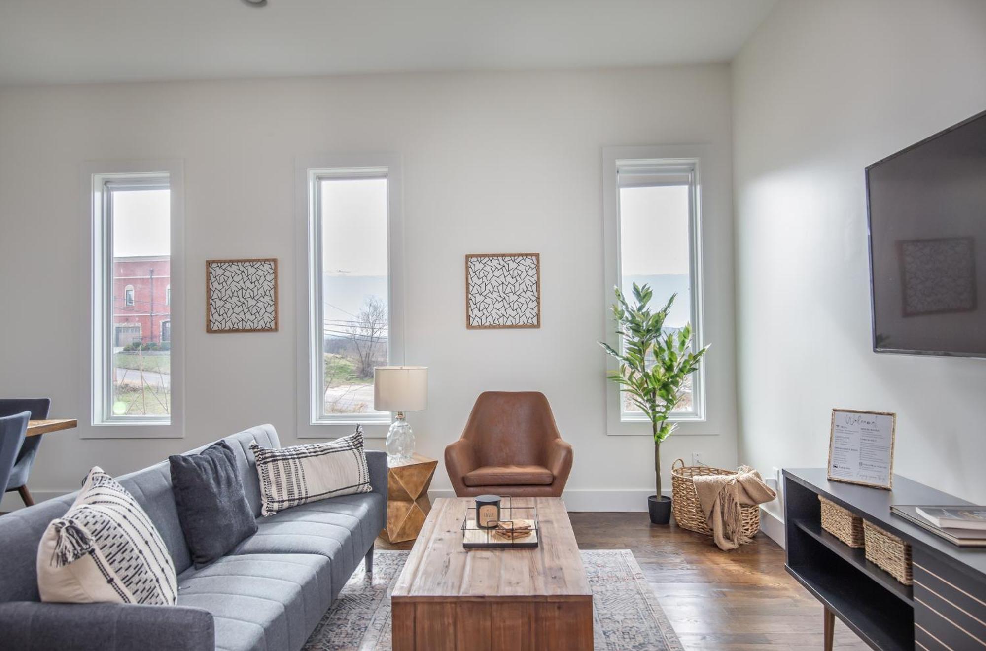 Whiskey House With Rooftop Golf, City Views! 8Min To Downtown! Sleeps 9! Nashville Exterior foto