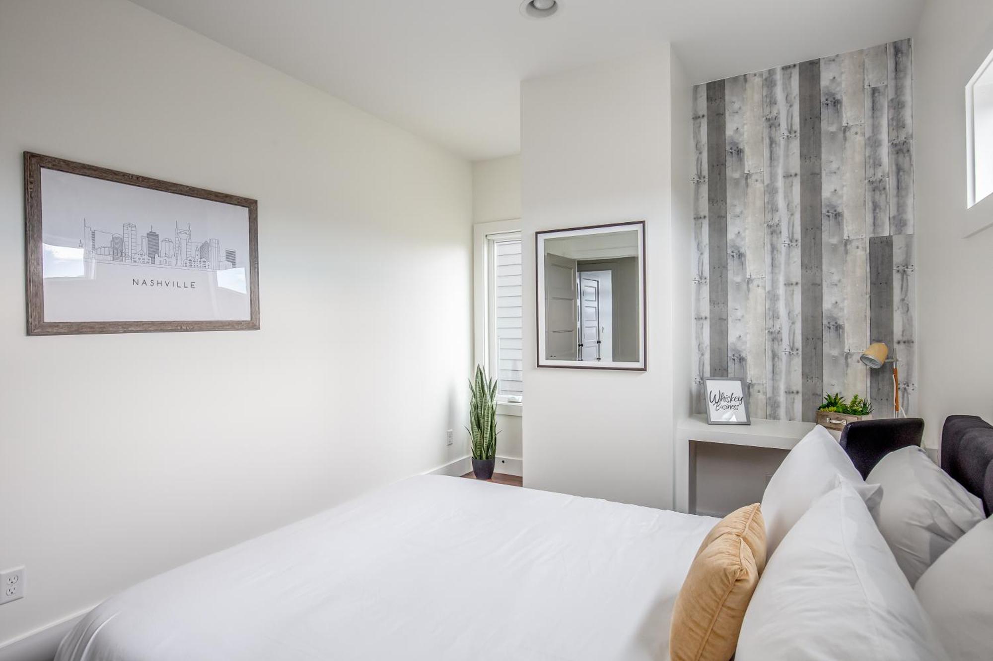 Whiskey House With Rooftop Golf, City Views! 8Min To Downtown! Sleeps 9! Nashville Exterior foto